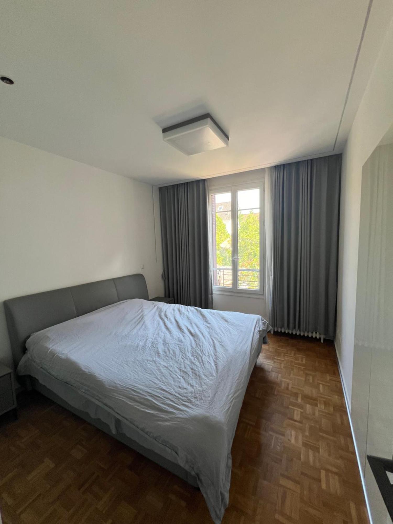 New Near Paris